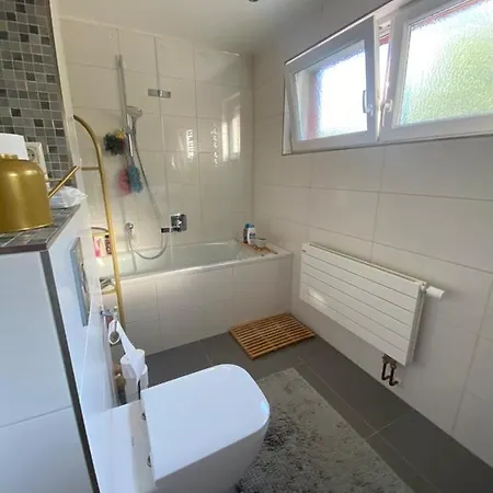 Quarto em Acomodações Particulares Schoenes Im Charmanten Haus